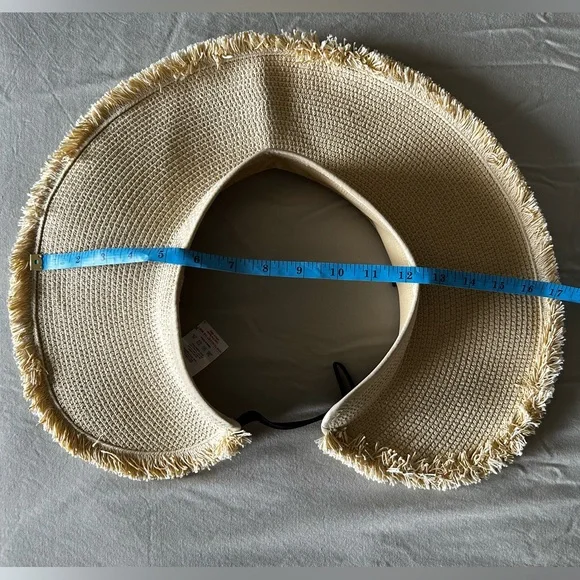 Beige Fringed Straw Sun Visor - Picture 4 of 7
